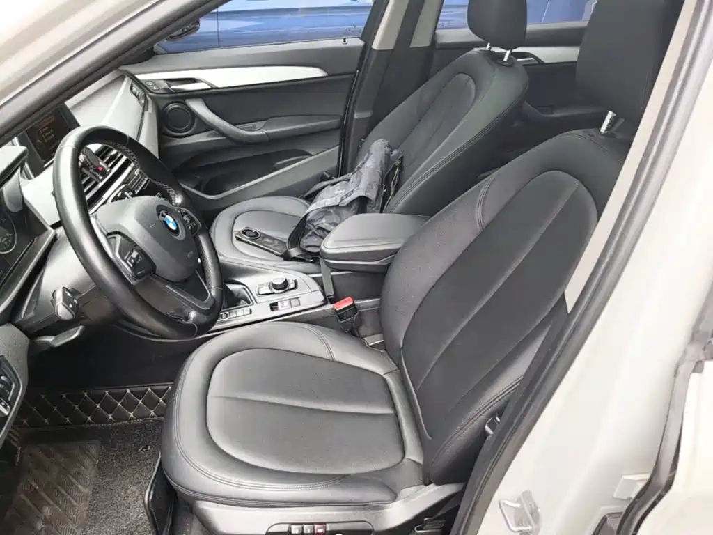 BMW X1 — миниатюра 15
