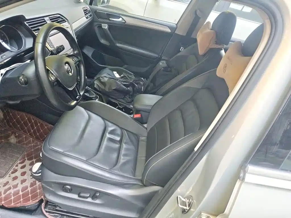Volkswagen Tiguan L — миниатюра 11