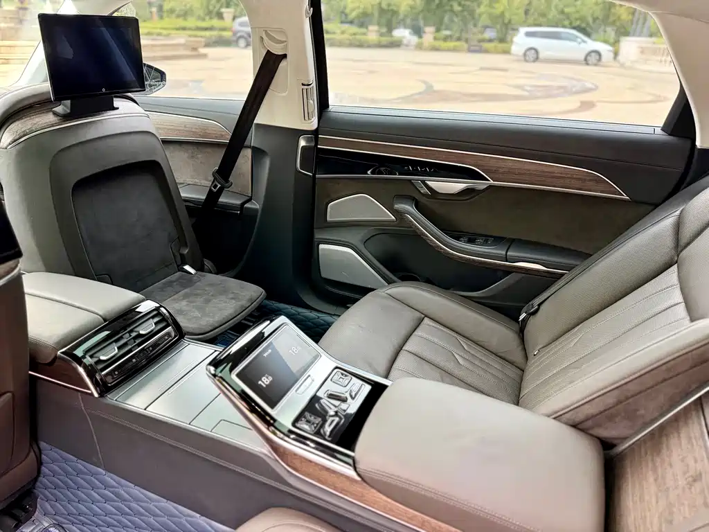Audi A8 — миниатюра 19