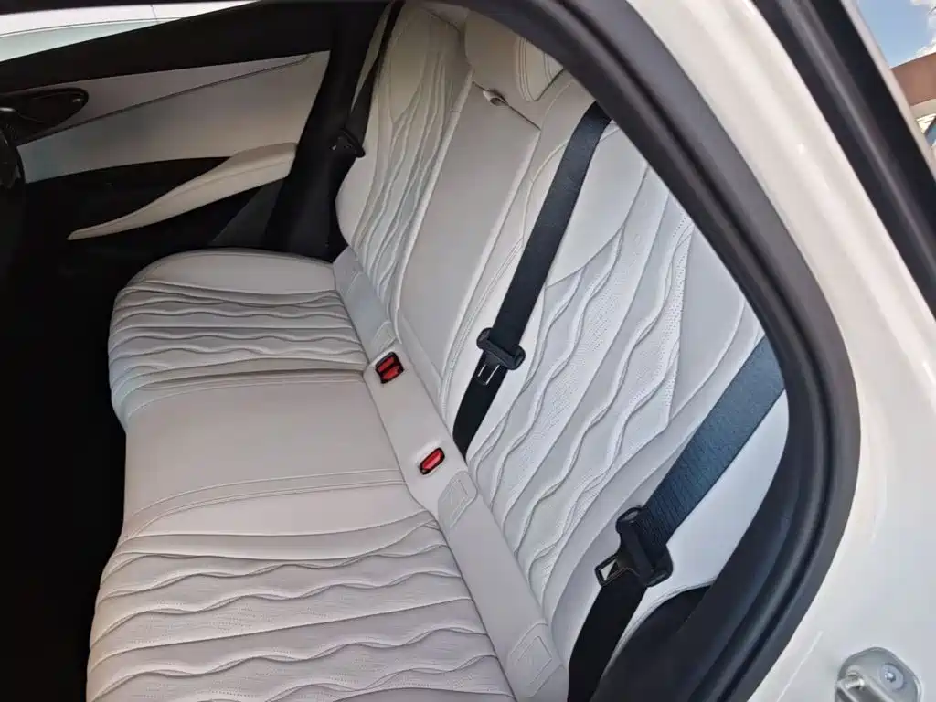 BYD Seal 06 — миниатюра 17