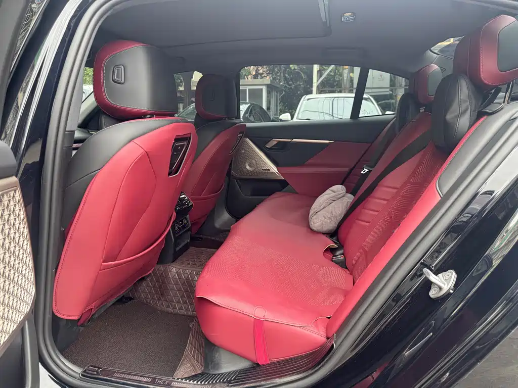 BMW 5 Series 5 2025 530Li Premium M Sport