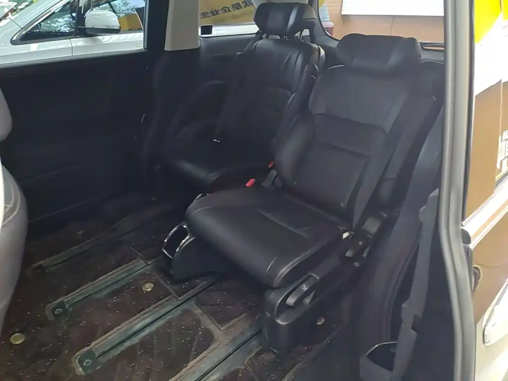Honda Odyssey — миниатюра 17
