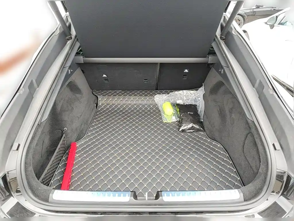 Mercedes-Benz EQS — миниатюра 24