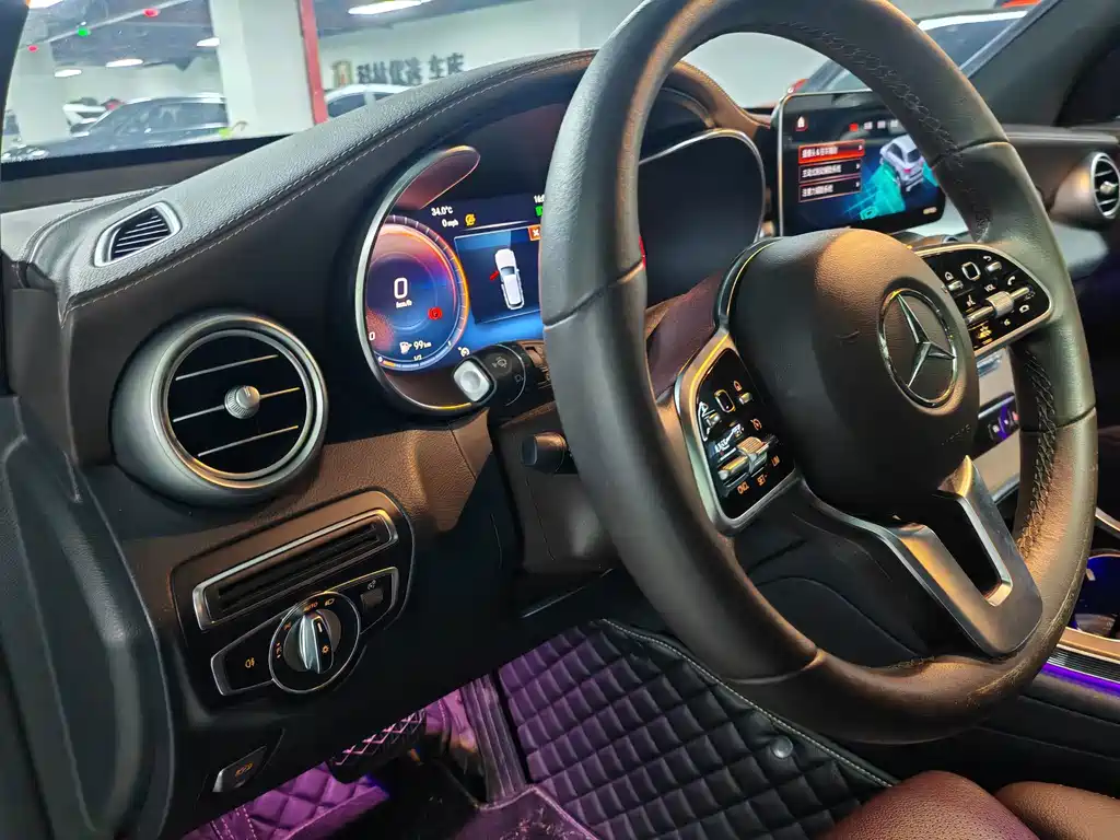 Mercedes-Benz GLC — миниатюра 6