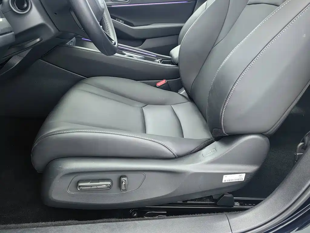 Honda Accord — миниатюра 20