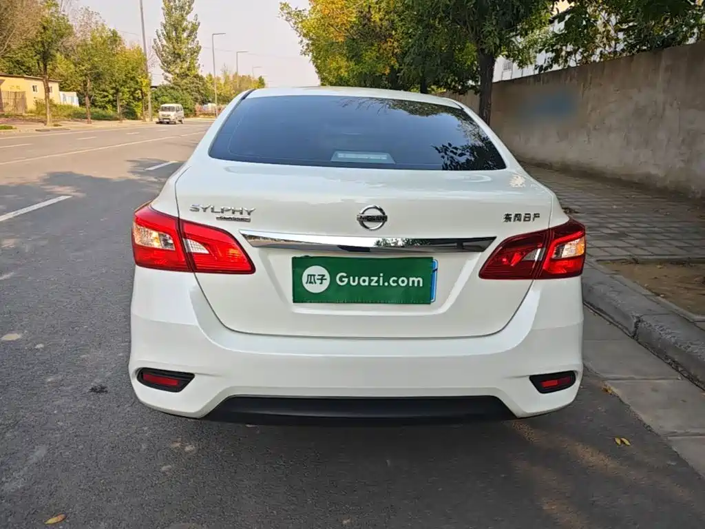 Nissan Sylphy — миниатюра 6