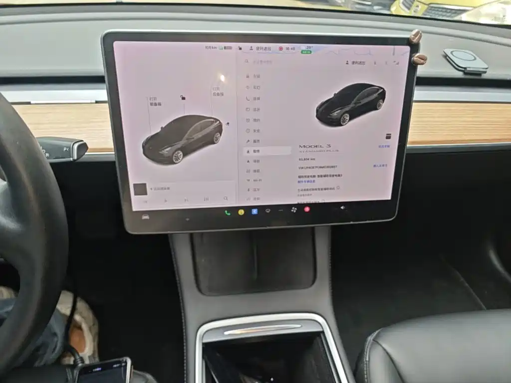 Tesla Model 3 — миниатюра 13