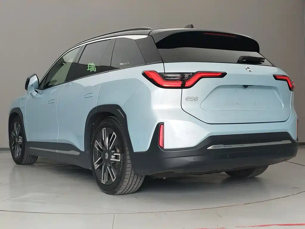 NIO ES6 — миниатюра 9