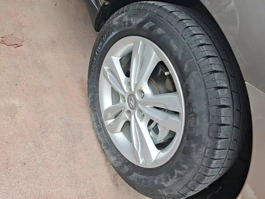 Hyundai ix35 — миниатюра 6