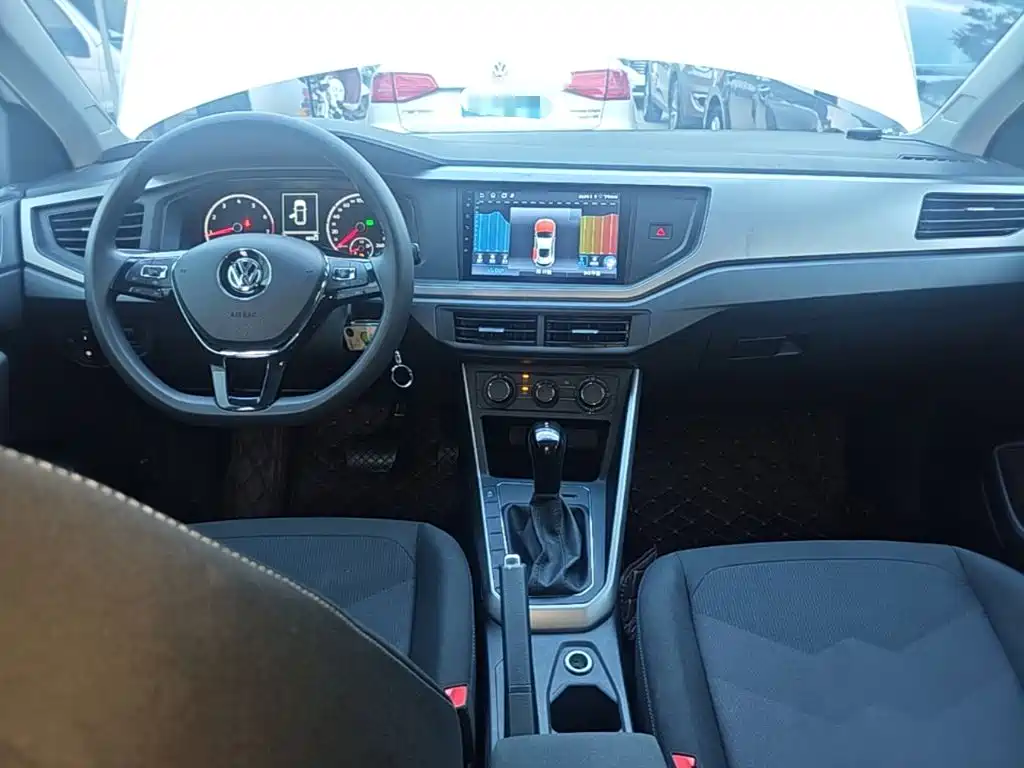 Volkswagen Polo — миниатюра 10
