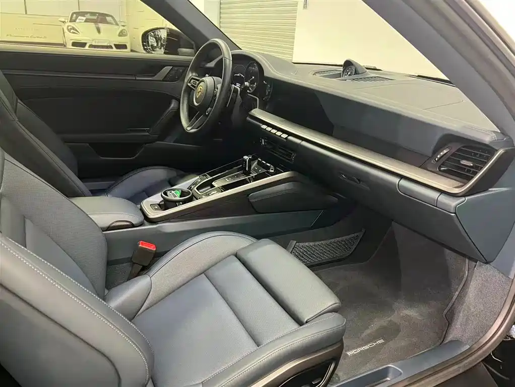 Porsche 911 — миниатюра 12