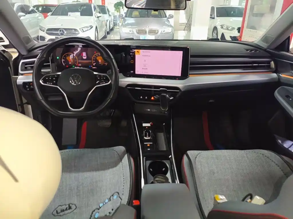 Volkswagen Lamando — миниатюра 10