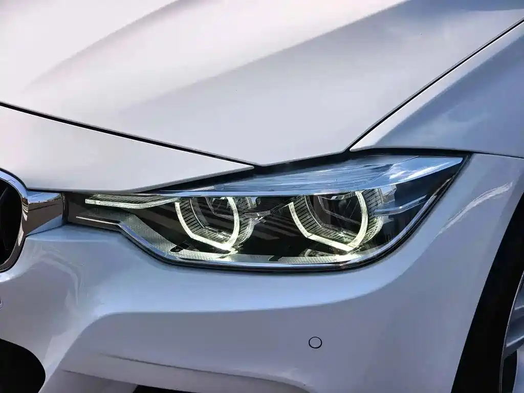 BMW 3 Series — миниатюра 9