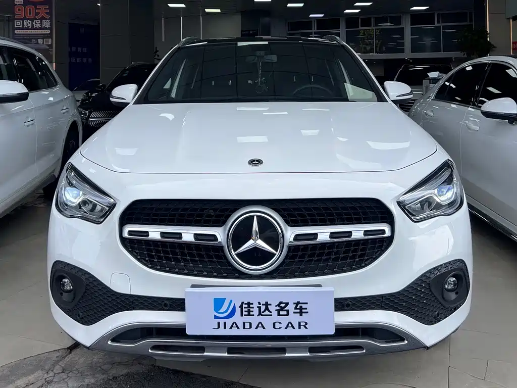 Mercedes-Benz GLA — миниатюра 2