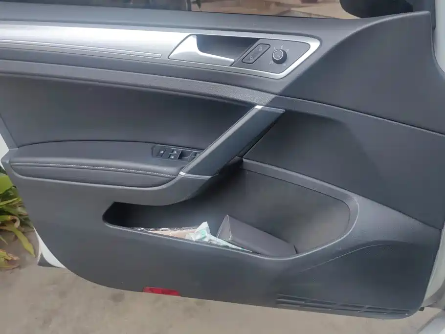 Volkswagen Golf — миниатюра 7