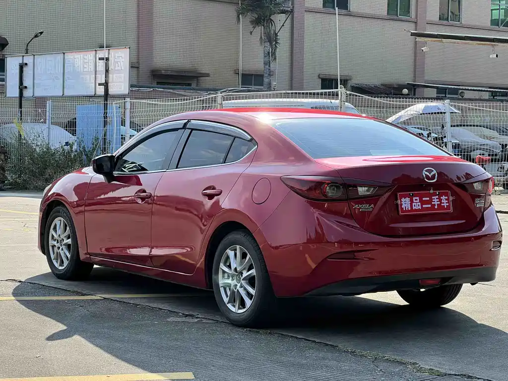 Mazda 3 Axela — миниатюра 10