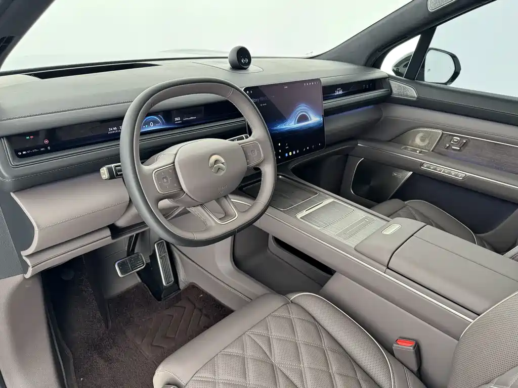 NIO ES8 2026 мест Executive Luxury