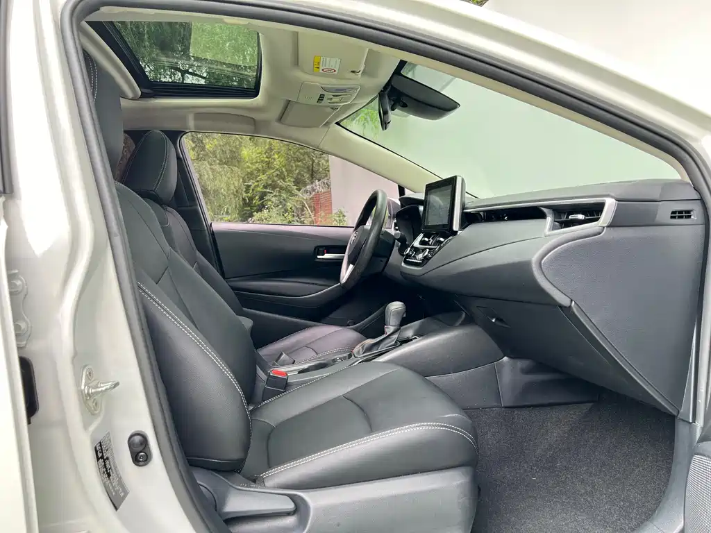 Toyota Corolla 1.2T S-CVT Elite PLUS Edition, фото 17
