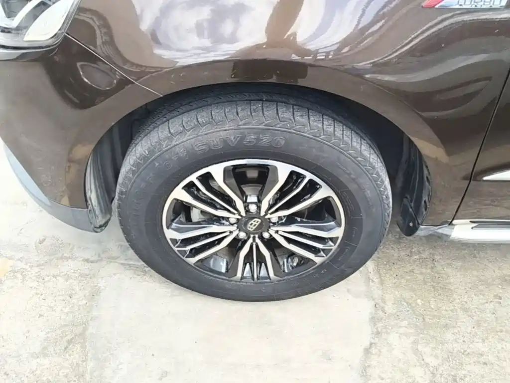 Geely Vision X6 — миниатюра 23