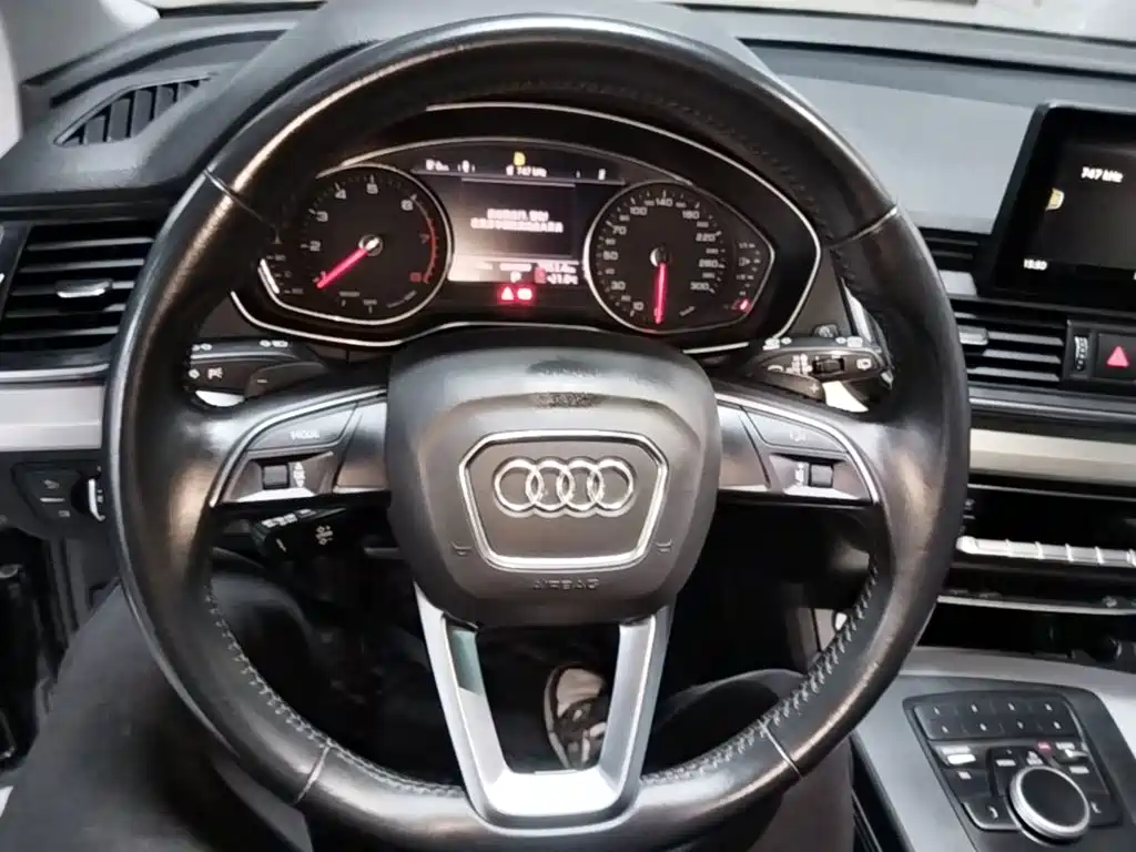 Audi Q5L — миниатюра 11