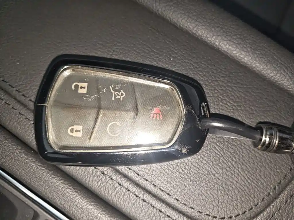 Cadillac XT6 2022 2.0T мест Luxury