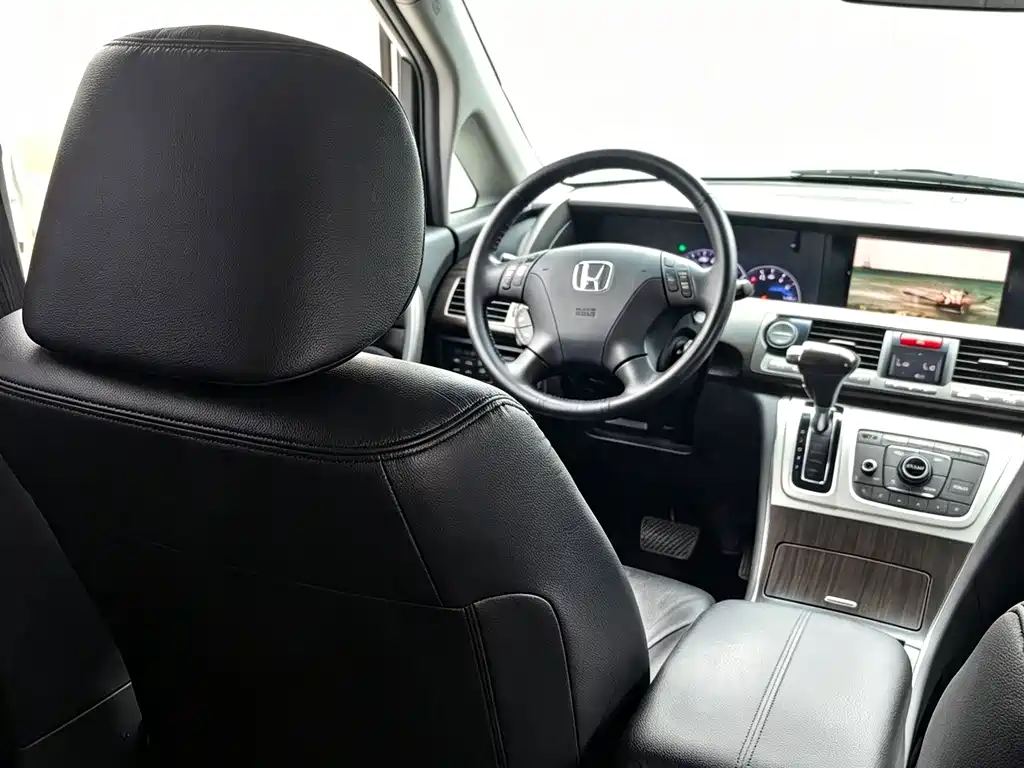 Honda Elysion — миниатюра 14
