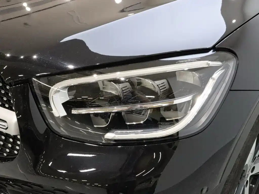 Mercedes-Benz GLC — миниатюра 18
