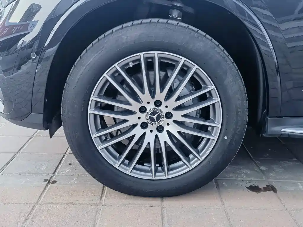 Mercedes-Benz GLC — миниатюра 19