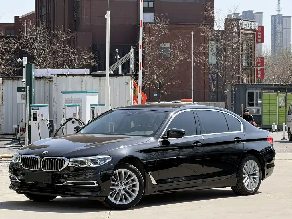 BMW 5 Series New Energy 2020