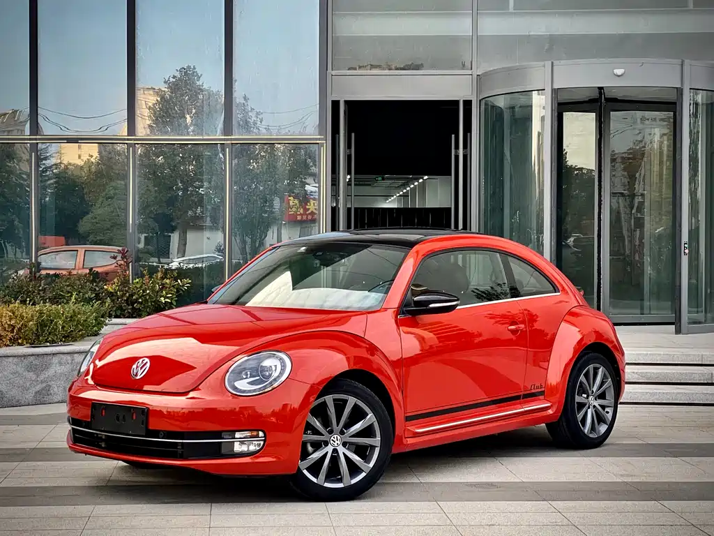 VOLKSWAGEN BEETLE
