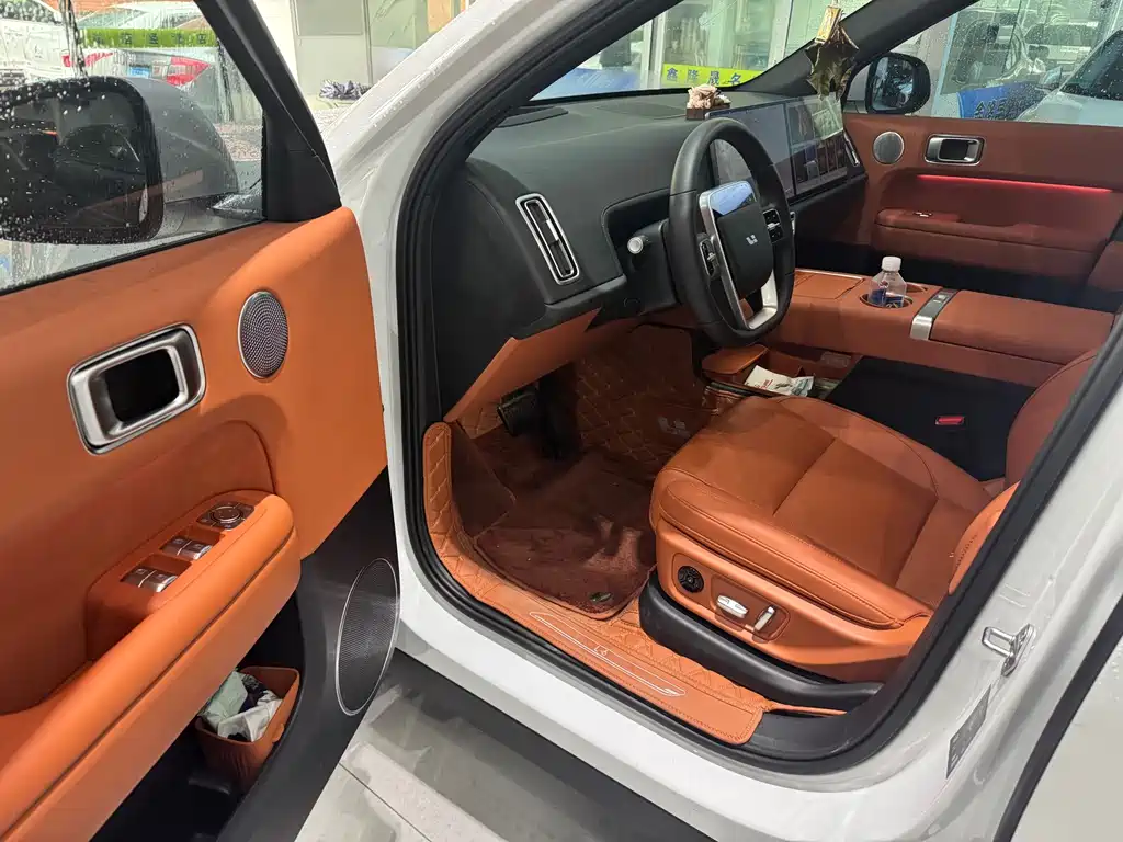 Li Auto L6 2024 Pro