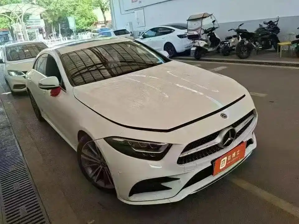 Mercedes-Benz CLS — миниатюра 2