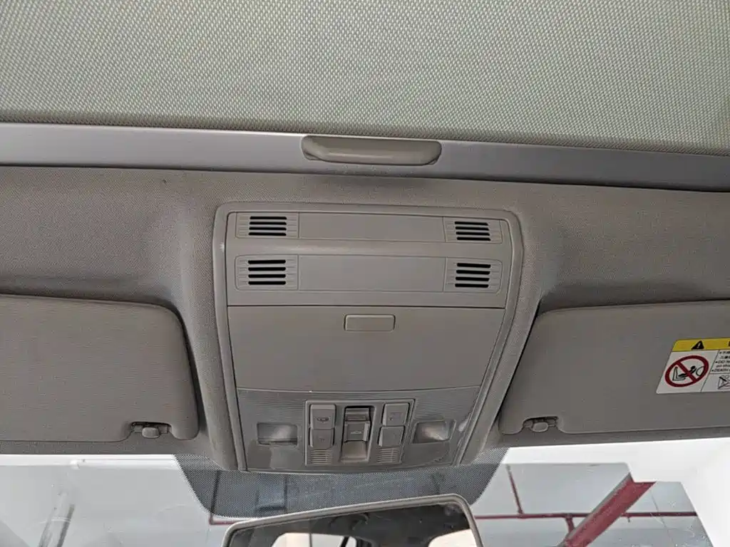 Volkswagen Golf — миниатюра 18