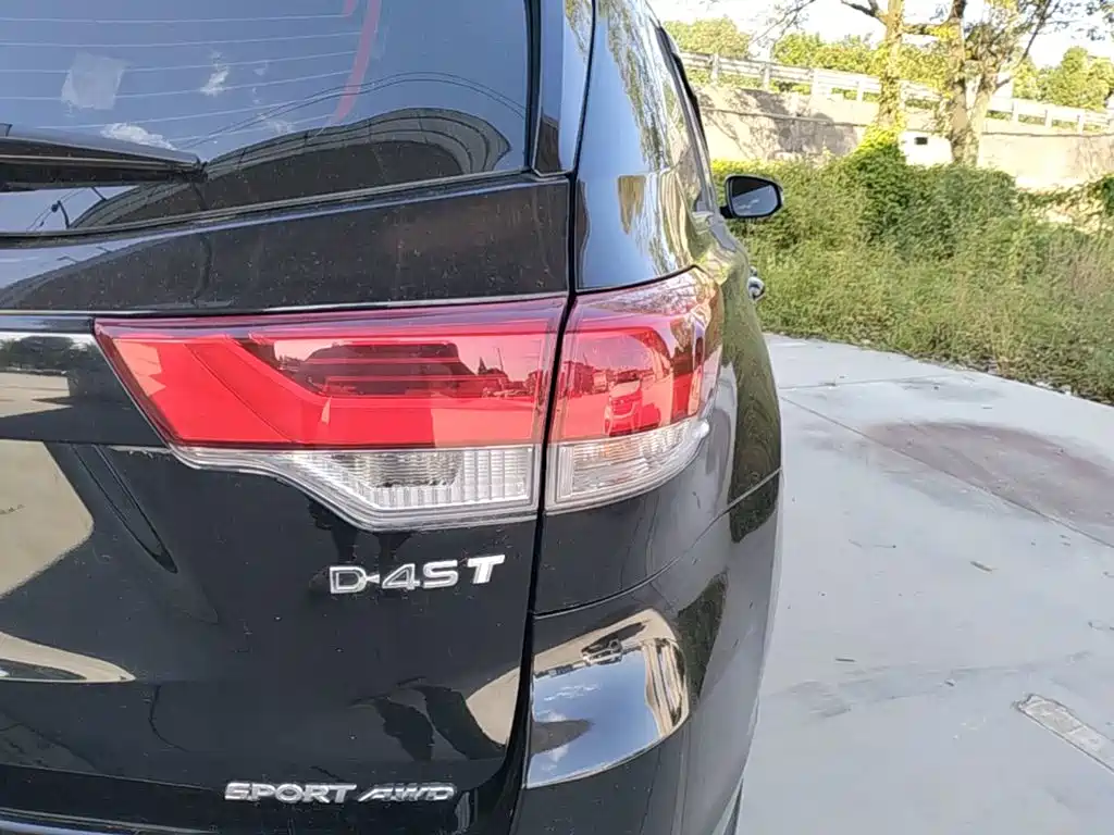Toyota Highlander — миниатюра 8
