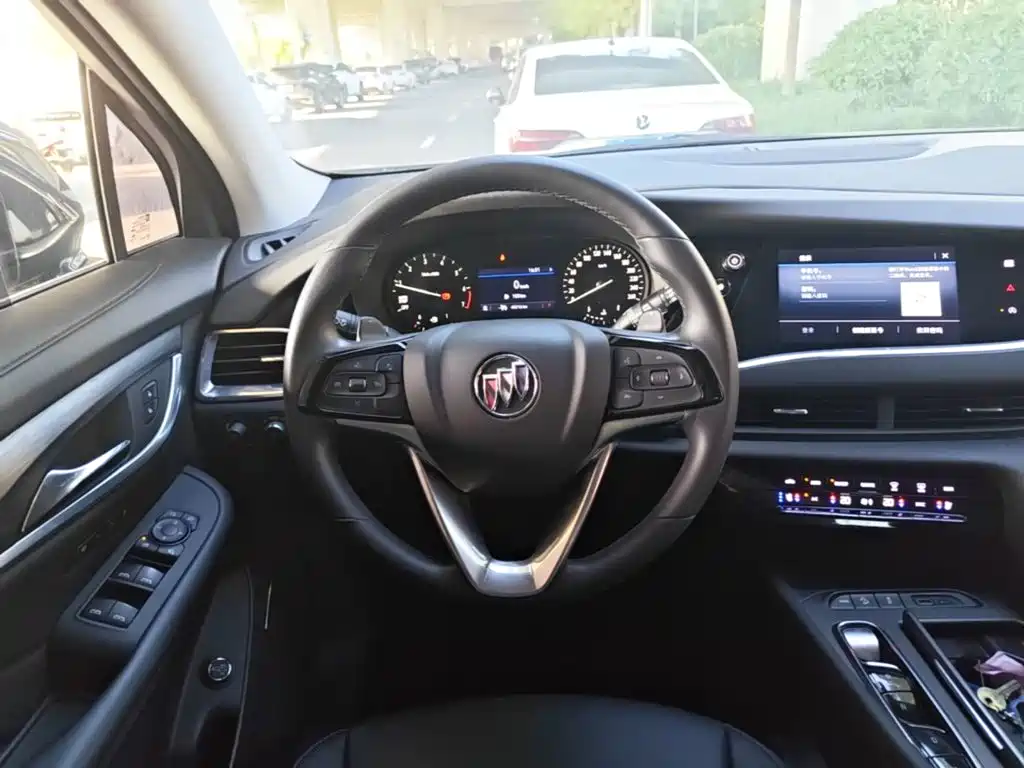 Buick Enclave — миниатюра 11