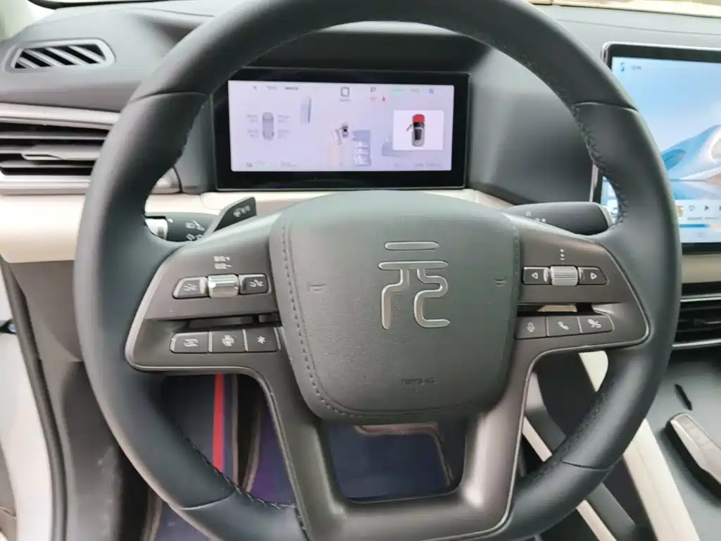 BYD Yuan UP — миниатюра 11