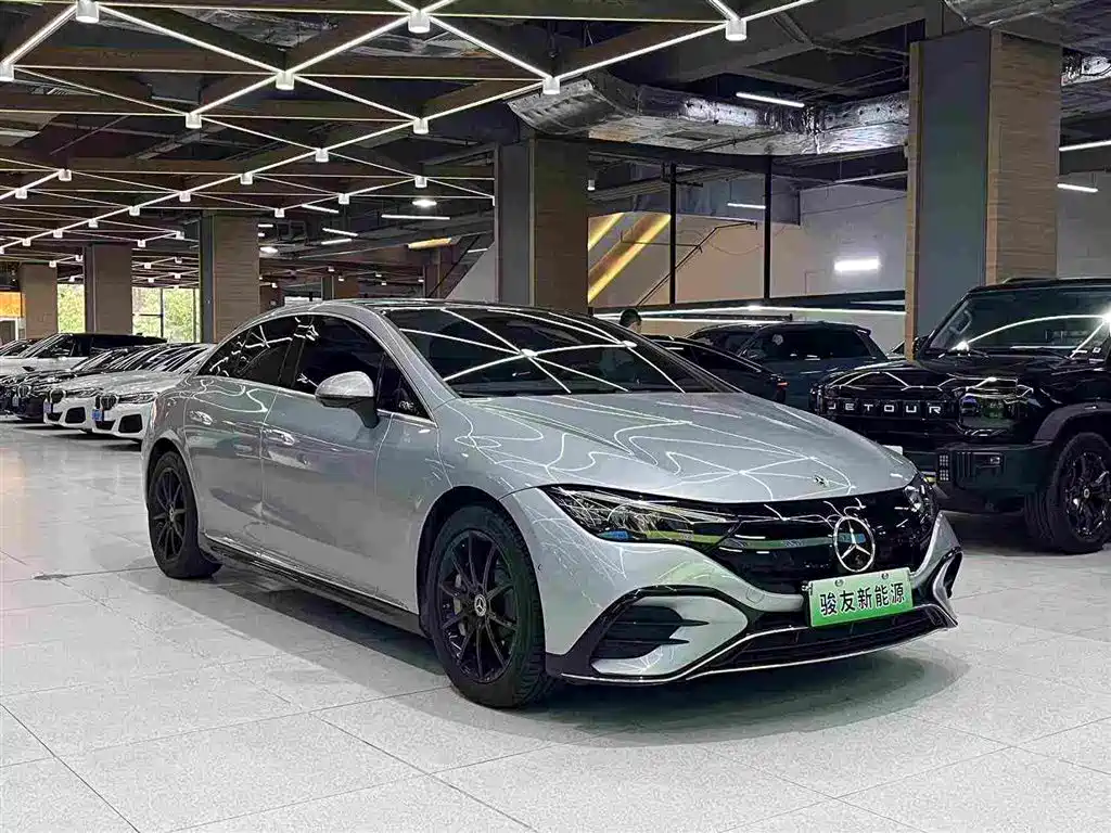 Mercedes-Benz EQE — миниатюра 11