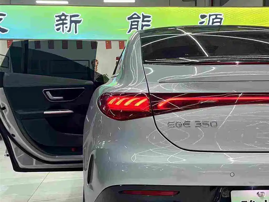 Mercedes-Benz EQE — миниатюра 30
