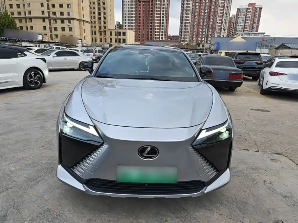 Lexus RZ — миниатюра 3