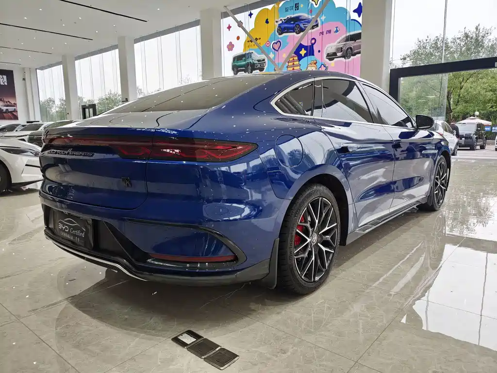 BYD Han — миниатюра 5