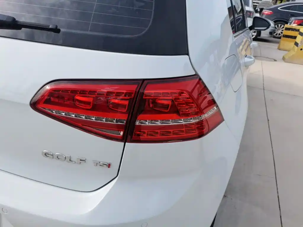 Volkswagen Golf — миниатюра 8