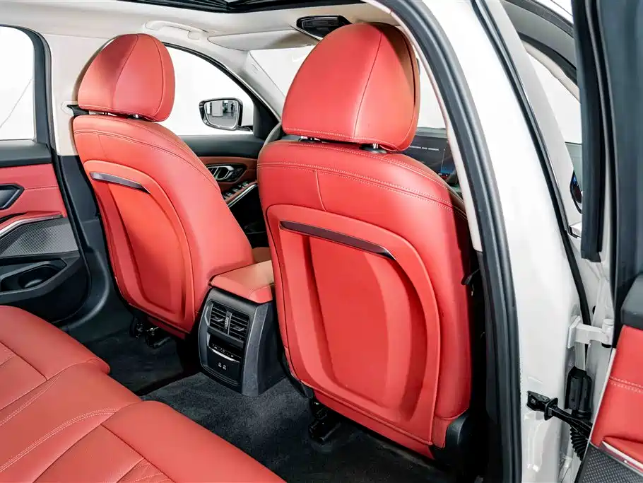 BMW 3 Series — миниатюра 19