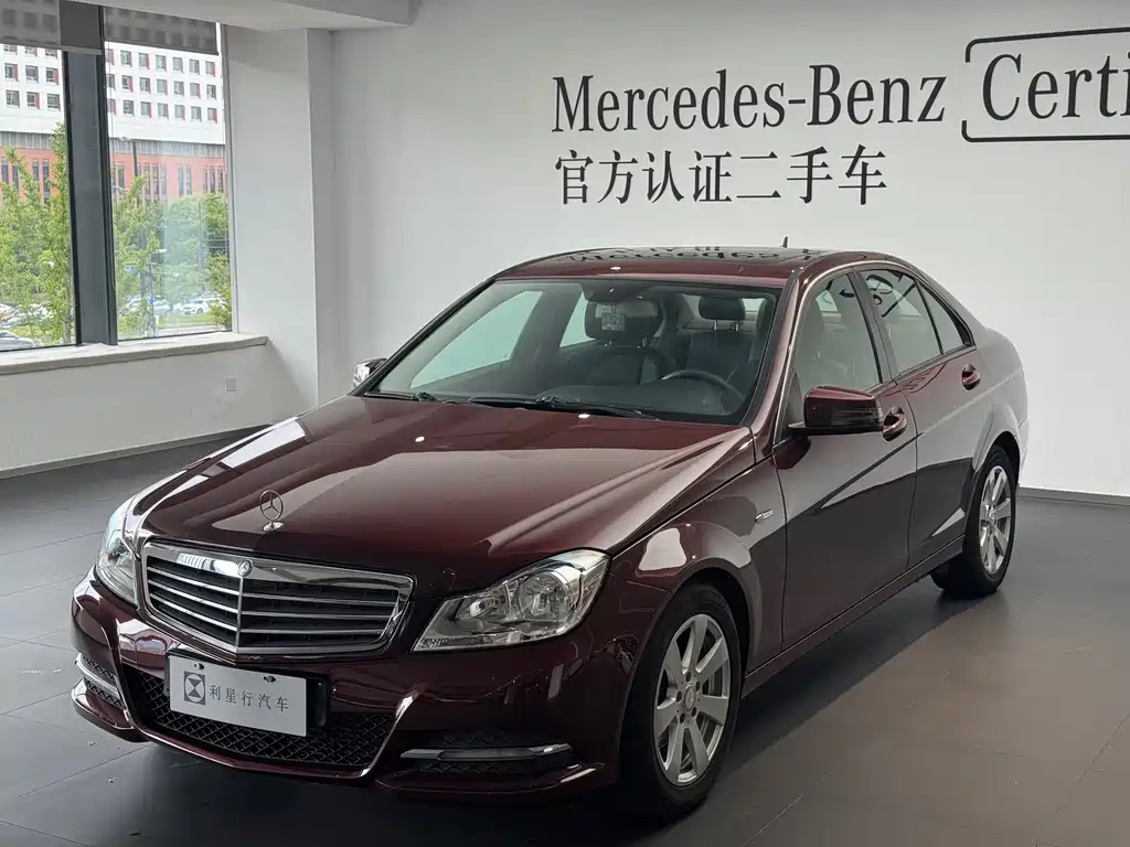 Mercedes-Benz C-Class — миниатюра 4