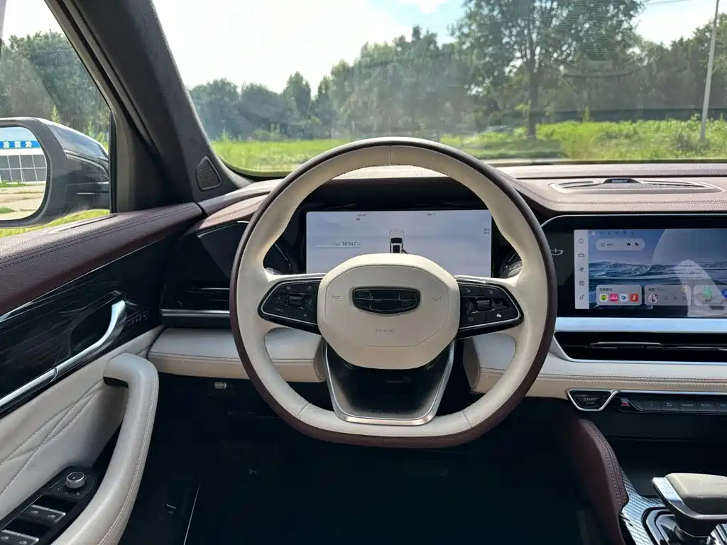 Geely Xingyue L — миниатюра 22