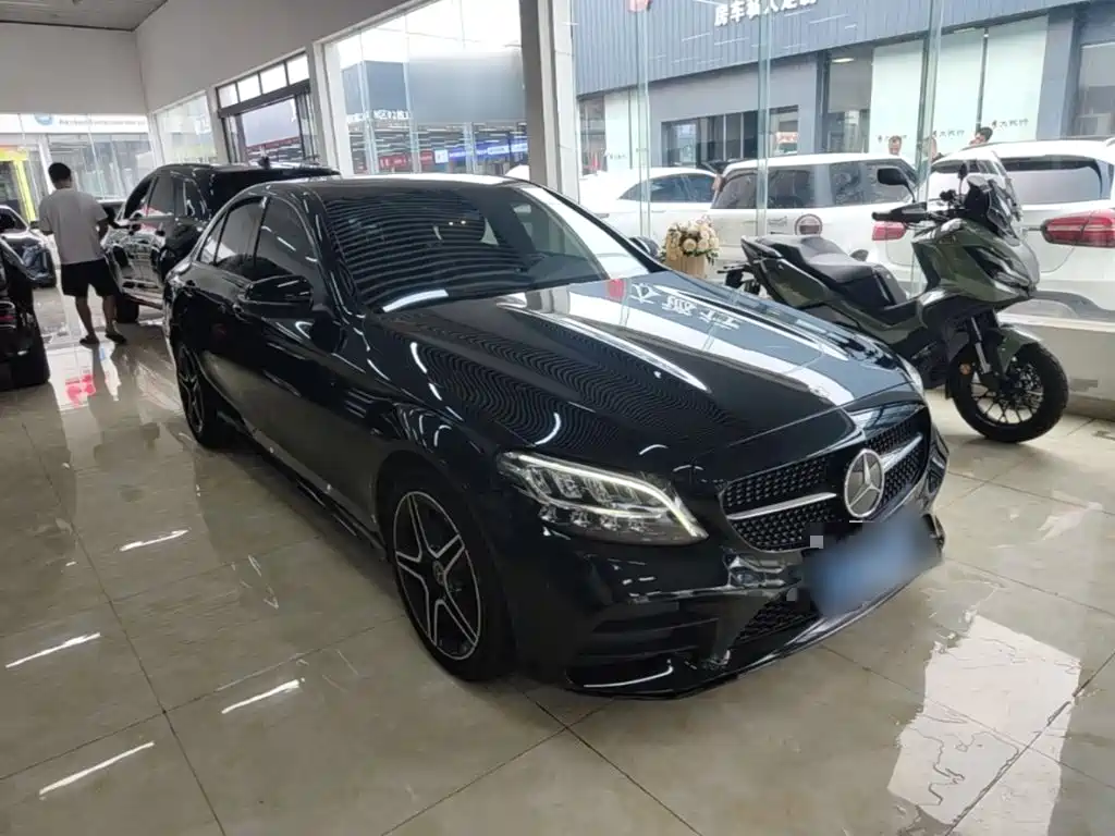 Mercedes-Benz C-Class — миниатюра 4