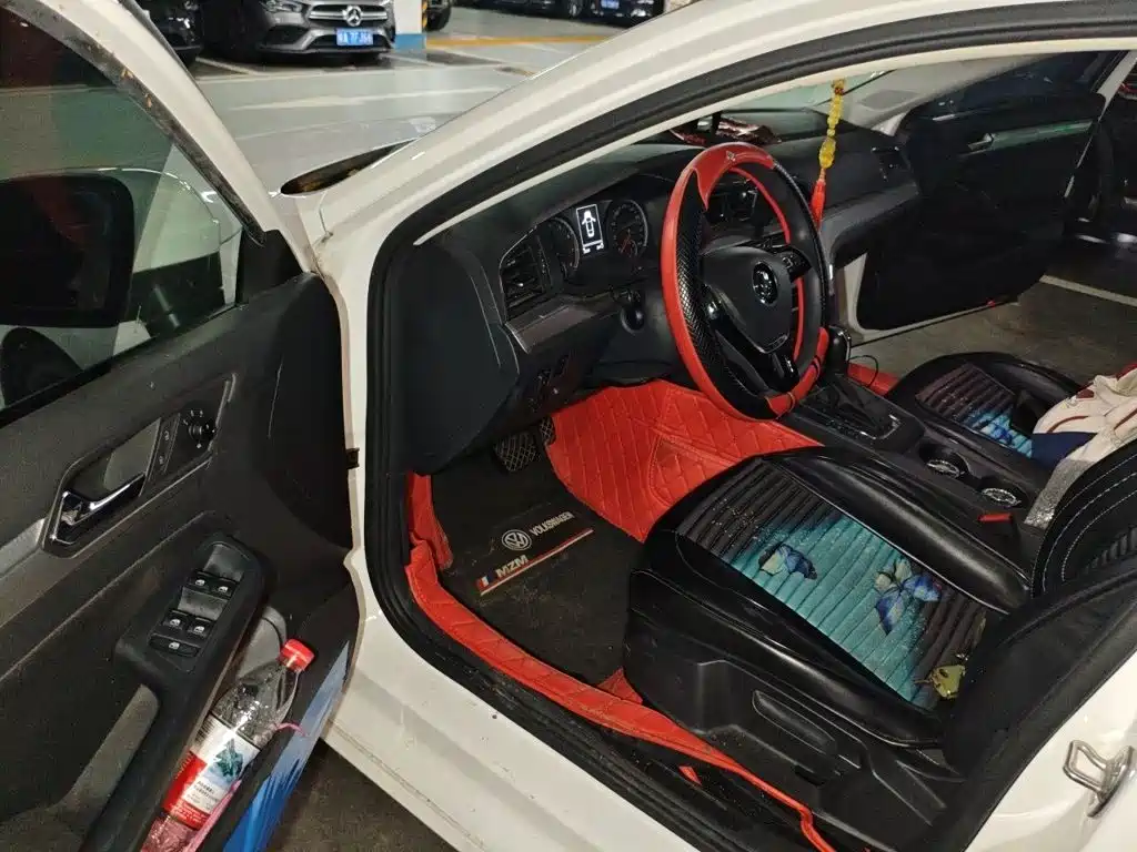 Volkswagen Lamando — миниатюра 12