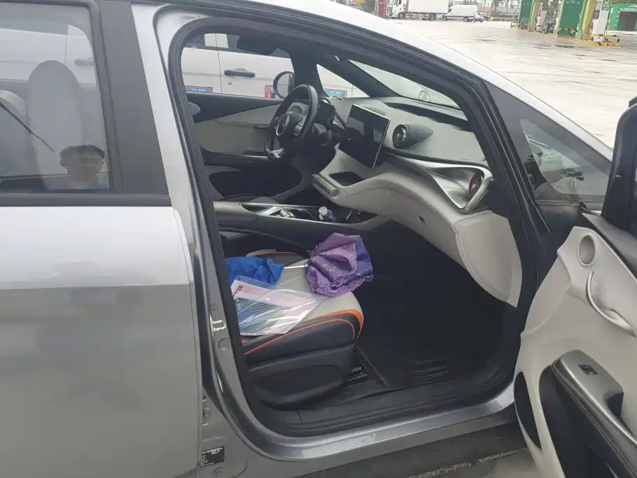 BYD Dolphin — миниатюра 8