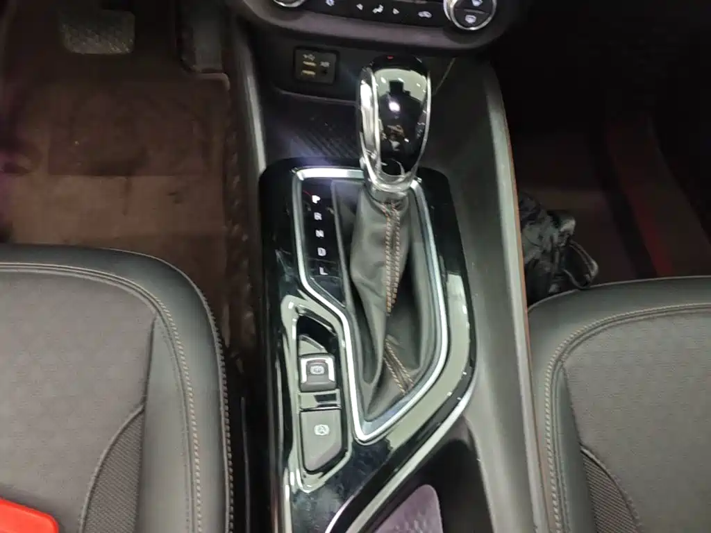 Buick Verano — миниатюра 14