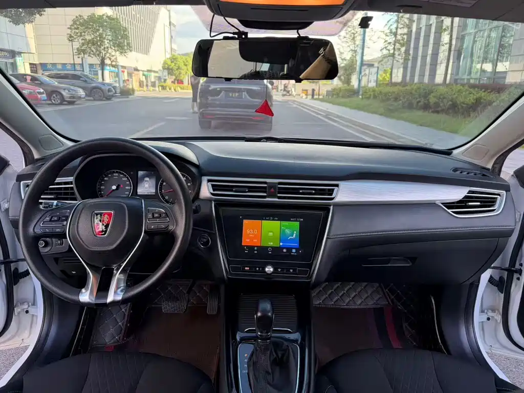 Roewe i5 — миниатюра 10