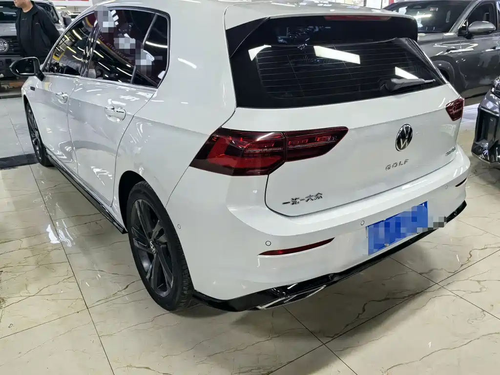 Volkswagen Golf — миниатюра 4